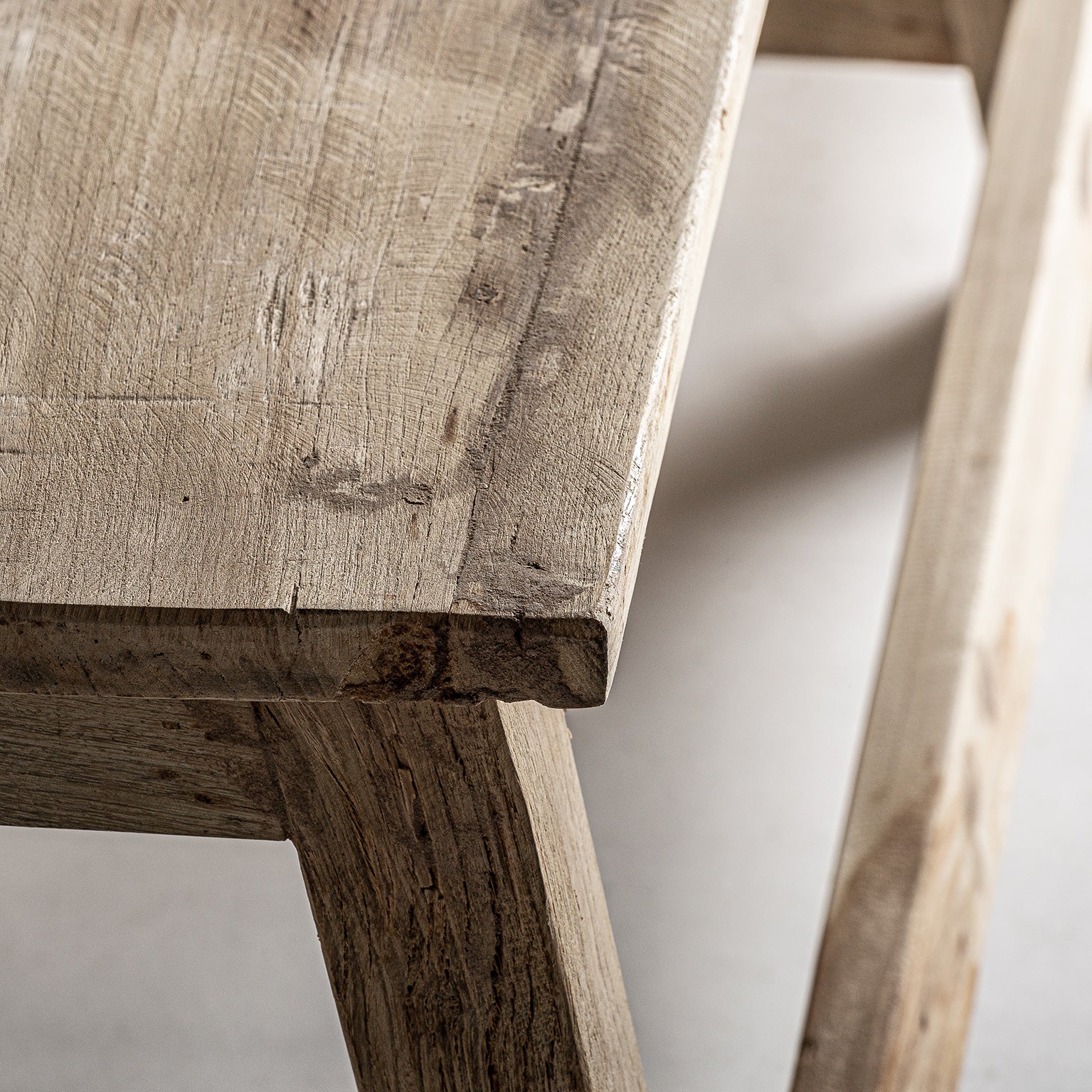 VOUXELL BENCH